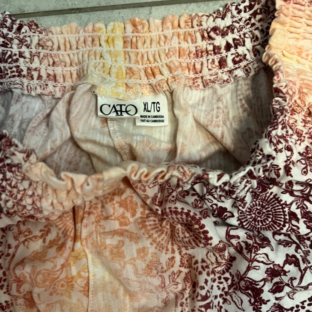 CATO top - Picture 2 of 2